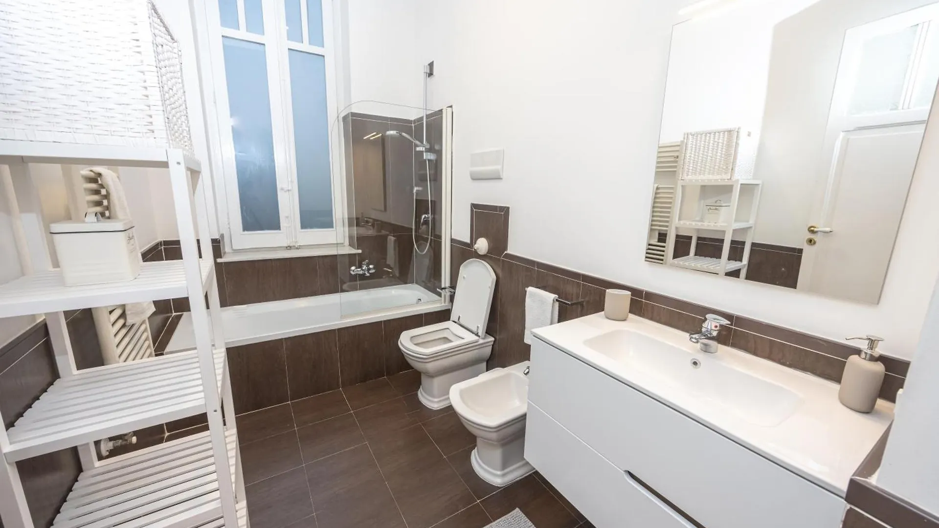 Aria Di Sale Villa Palermo Italy