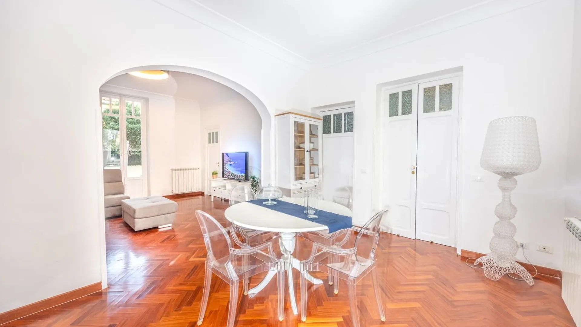 Aria Di Sale Villa Palermo 0*,  Italien