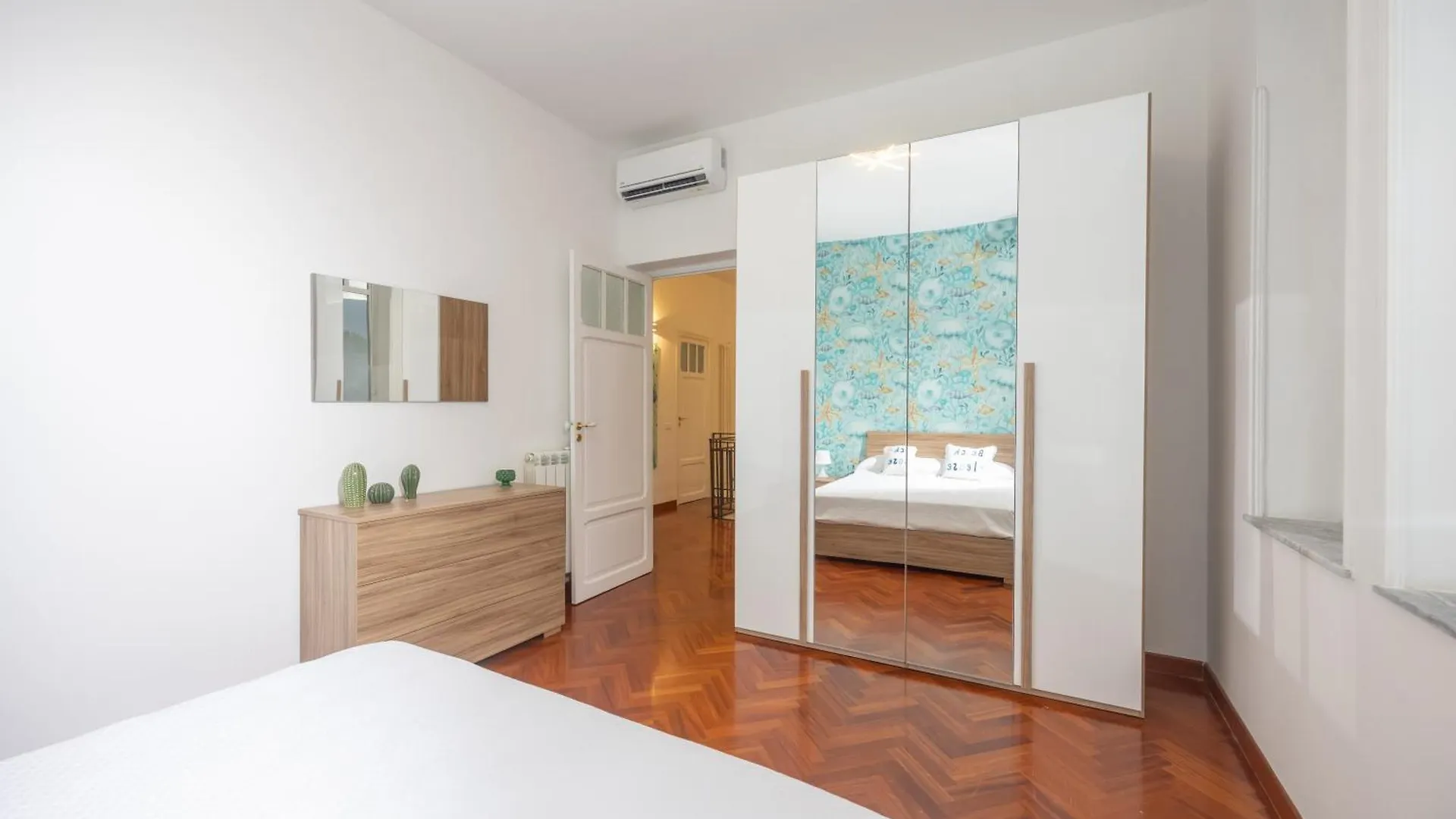 Aria Di Sale Villa Palermo Italien